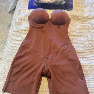 SHAPELLX Deep Brown Bra BODYWEAR. Never worn.